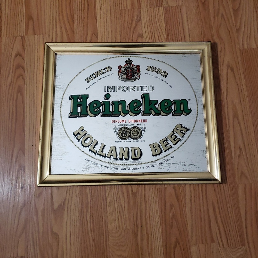 Heineken sign